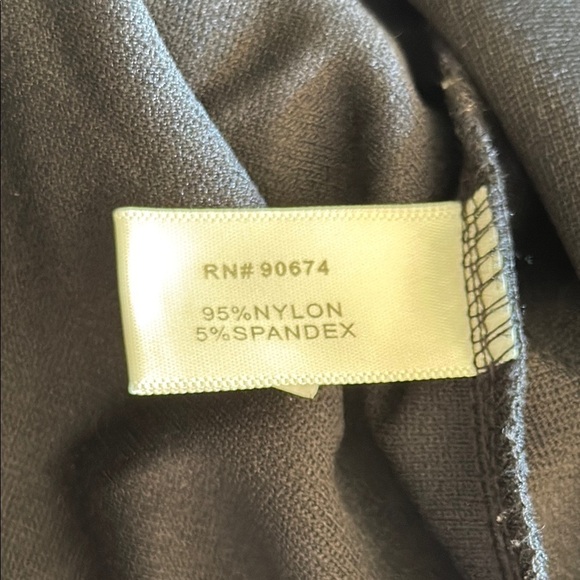 Boston Proper Women’s Small Black Gold Zippered 3/4 Sleeve Blouse - Picture 5 of 5